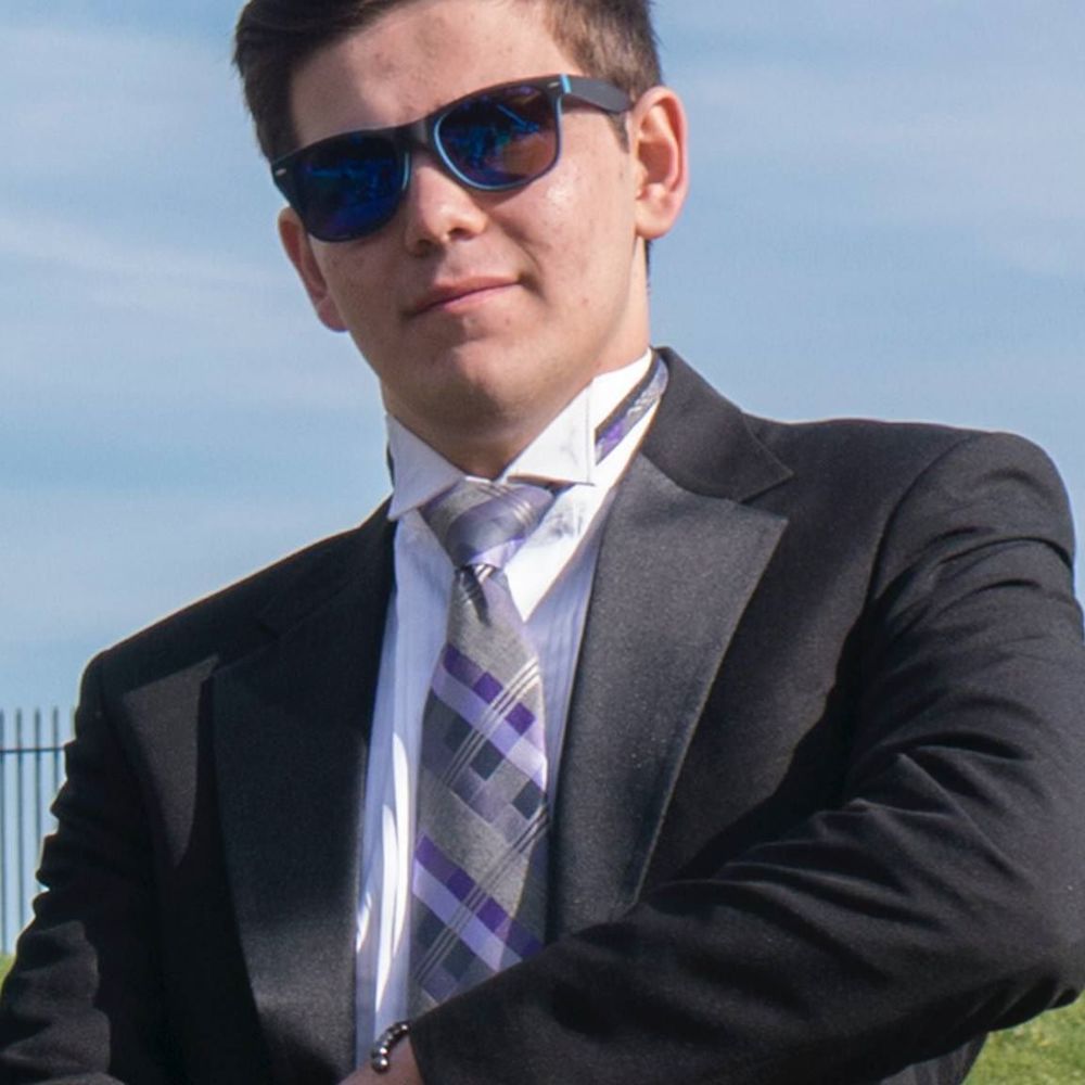 Meet your Posher, Ahmet